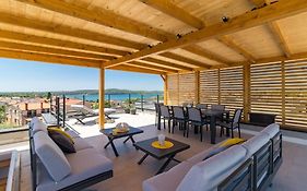 Penthouse Apartment Sax